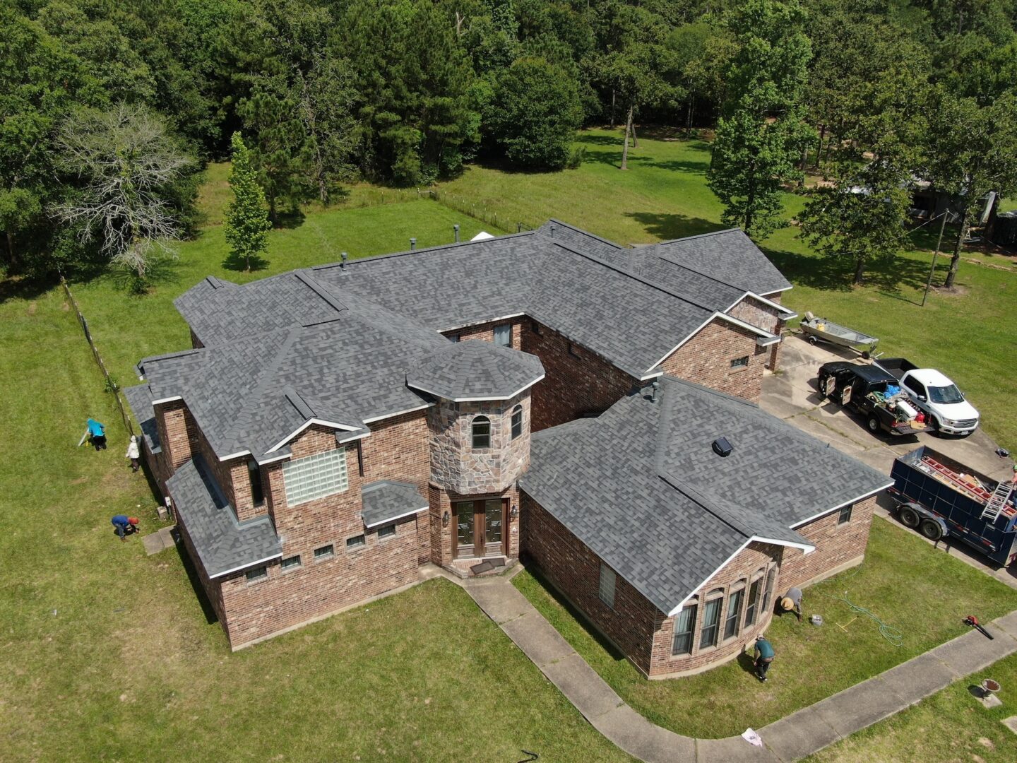 We installed this shingle roof in Lufkin Texas